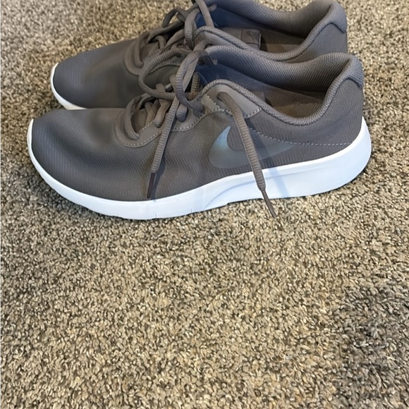 Nike Shoes - Nike Gray Sneakers with White Base